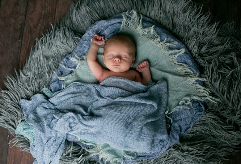 juna_photodesign_neugeborenenfotos_babyfotos_familienfotos_007