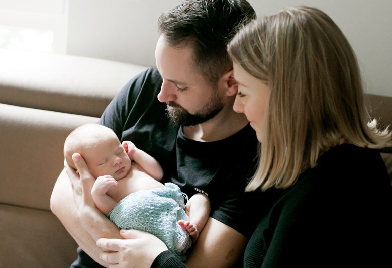 juna_photodesign_neugeborenenfotos_babyfotos_familienfotos_007