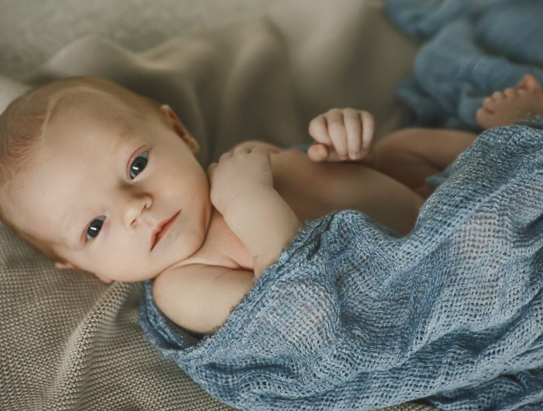 juna_photodesign_neugeborenenfotos_babyfotos_familienfotos_007
